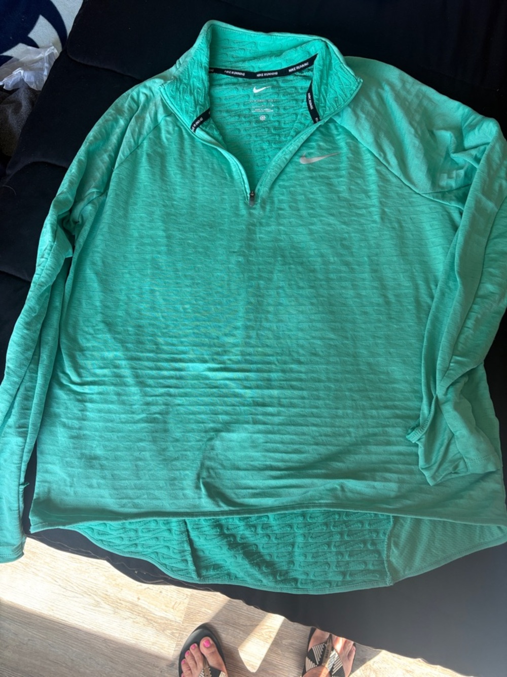Nike Women's Teal Half-Zip Performance Pullover Therma fit